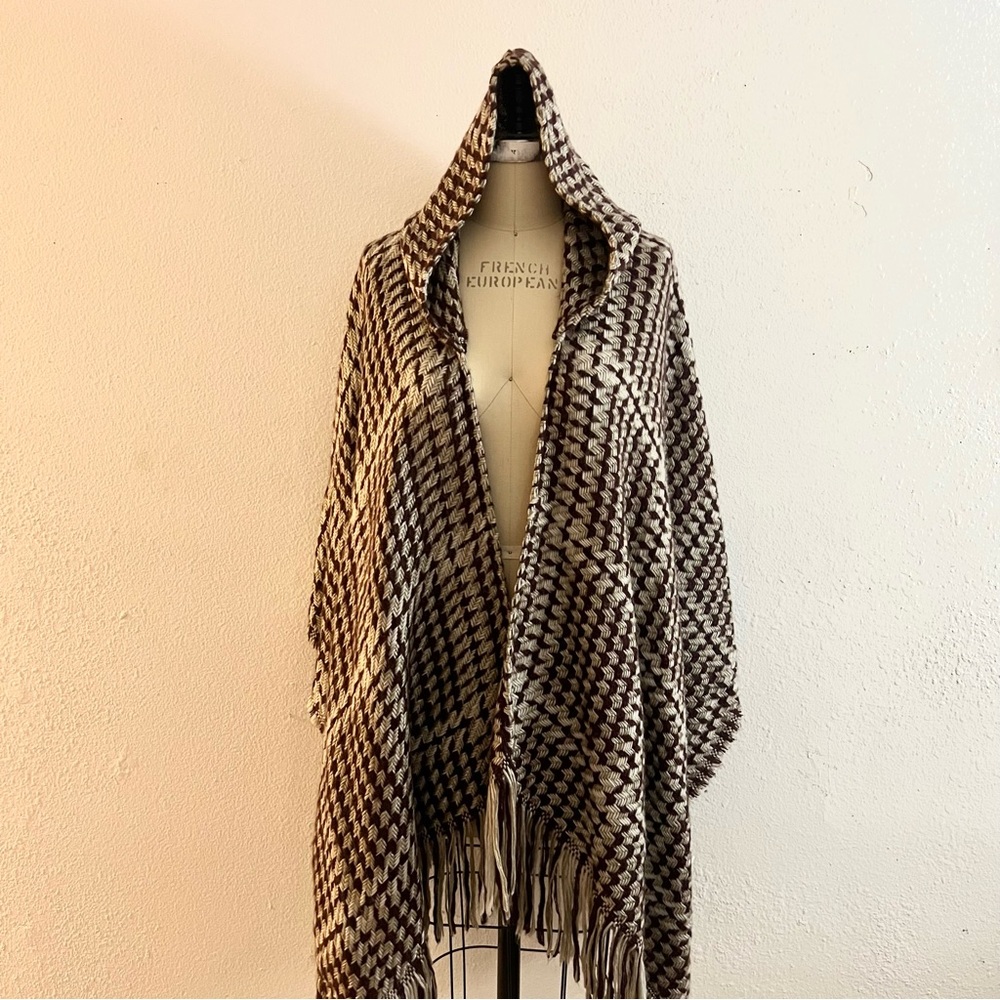 Simply Noelle Fall/Winter Shawl